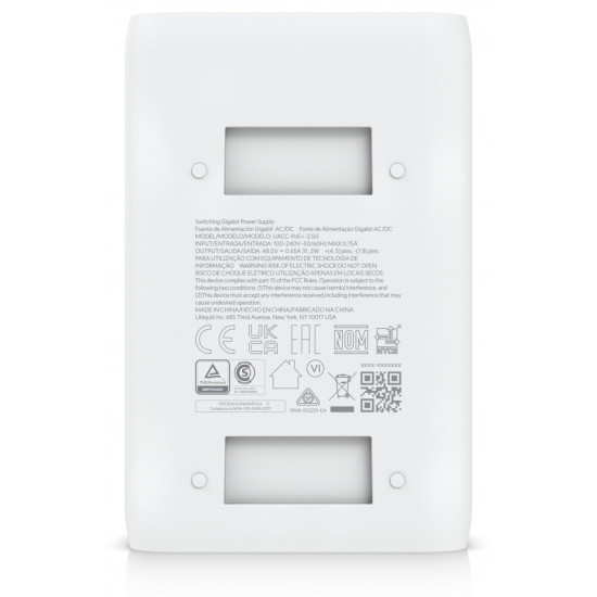 PoE-инжектор Ubiquiti 2.5G PoE+ Adapter 30W (UACC-PoE+-2.5G)